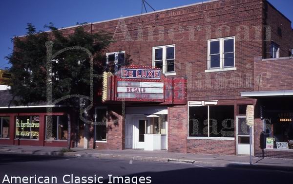 Deluxe Theatre - From American Classic Images (newer photo)